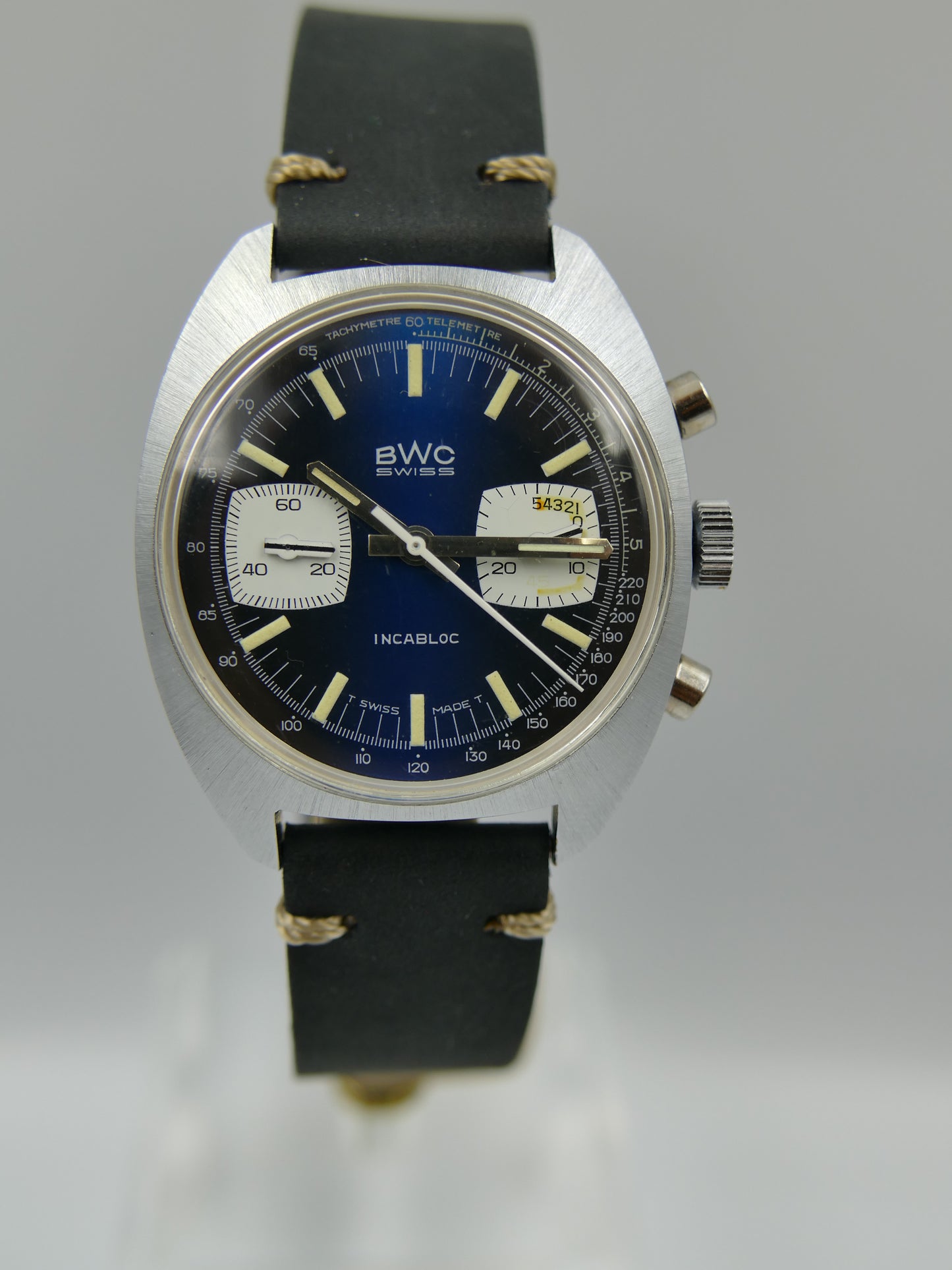 70s vintage watch mens chronograph BWC ref. 954012 valjoux 7733 mint