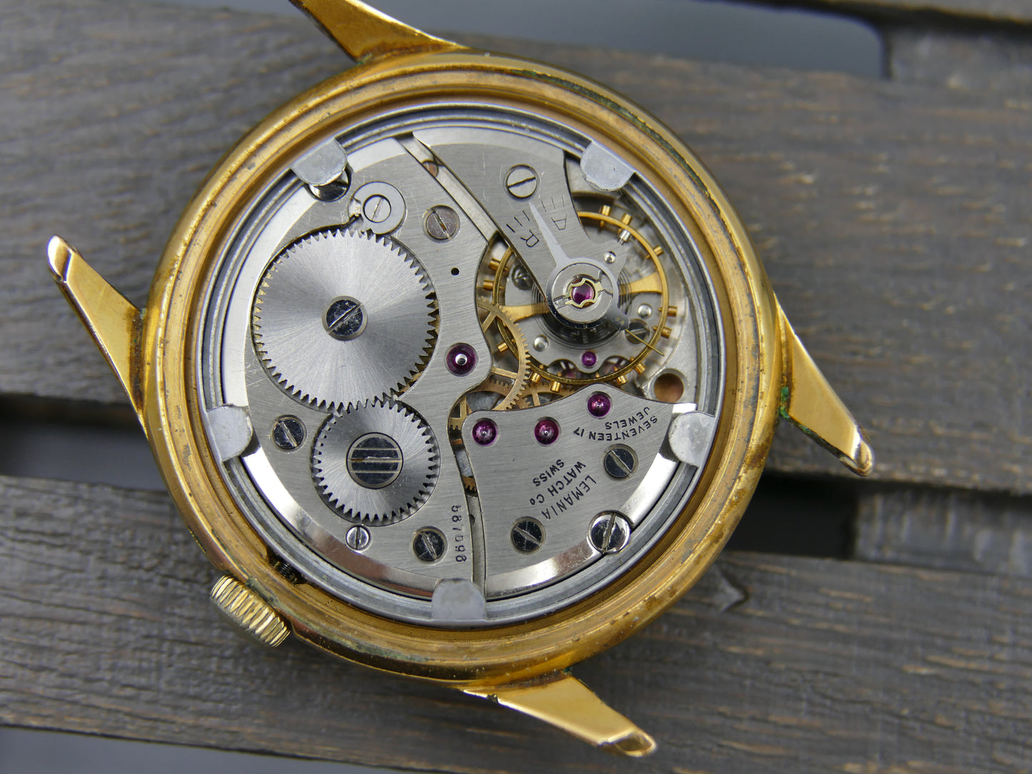 60s vintage Lemania ref. 239 hand wind cal. 3000 tropical dial