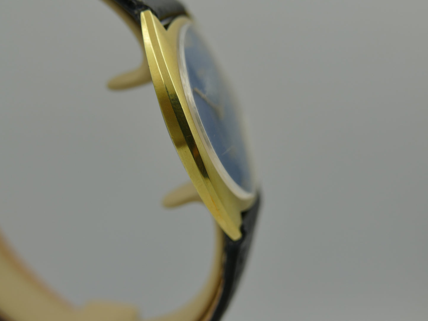 70s vintage watch mens Roamer Pall Mall blue dial Peseux 7001 ref. 481 8230 702