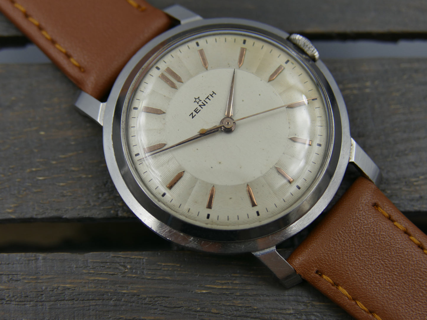 50s vintage watch mens Zenith hand wind  cal. 106-50-5 steel