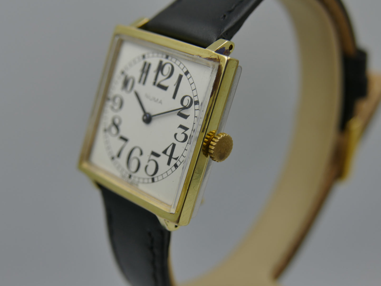 60s vintage watch mens NUMA hand wind FHF 63 square serviced