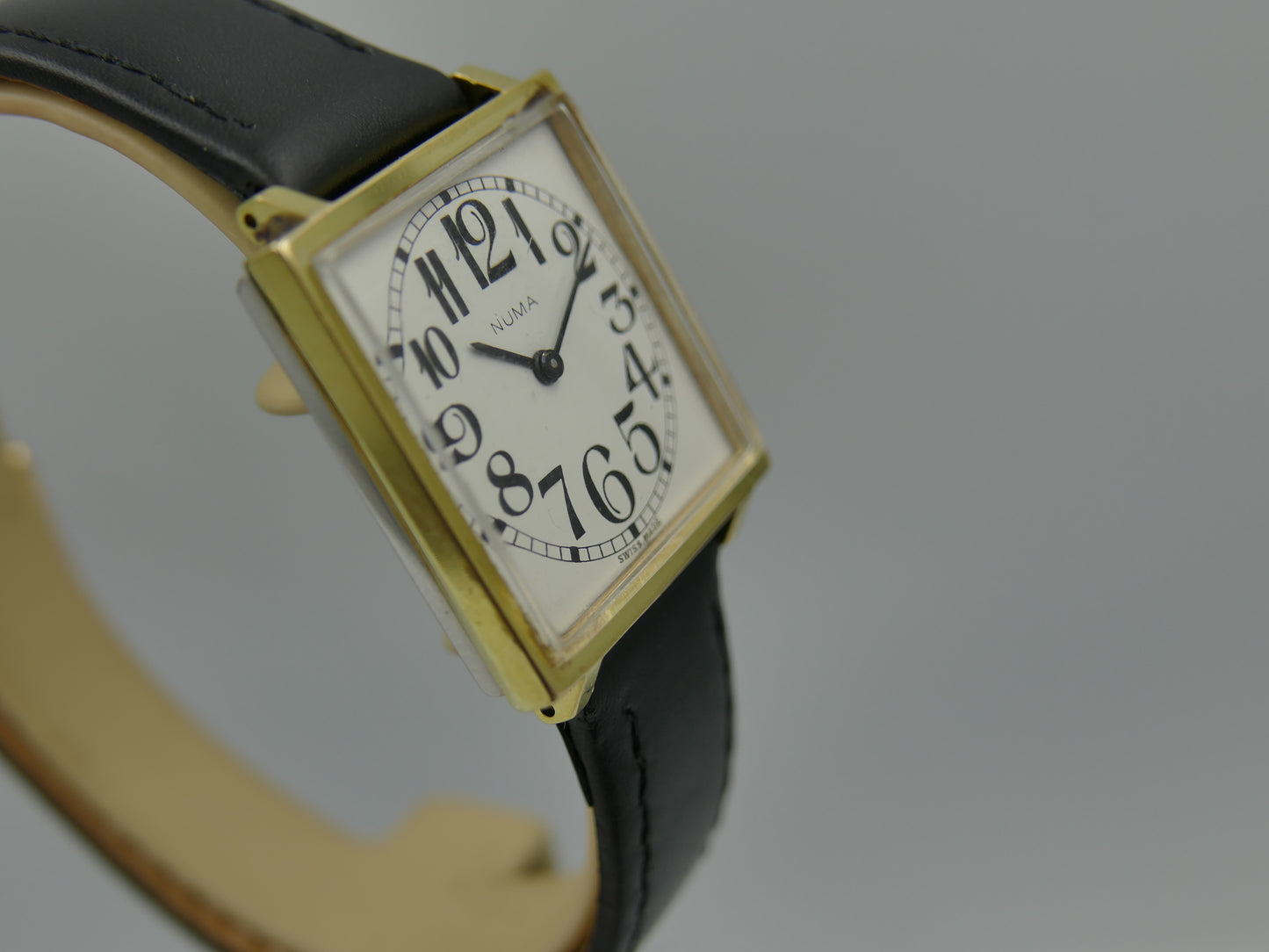 60s vintage watch mens NUMA hand wind FHF 63 square serviced