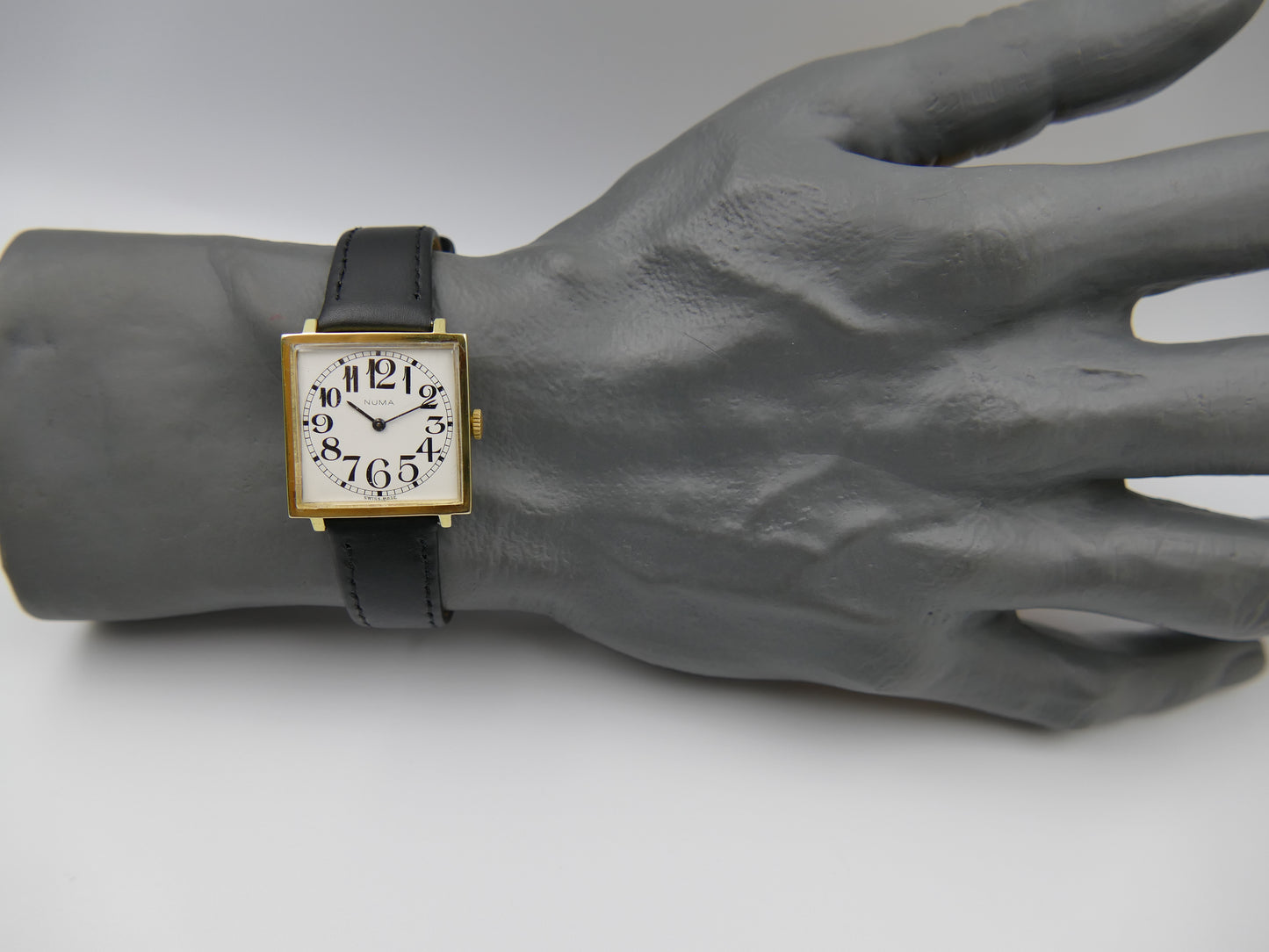 60s vintage watch mens NUMA hand wind FHF 63 square serviced