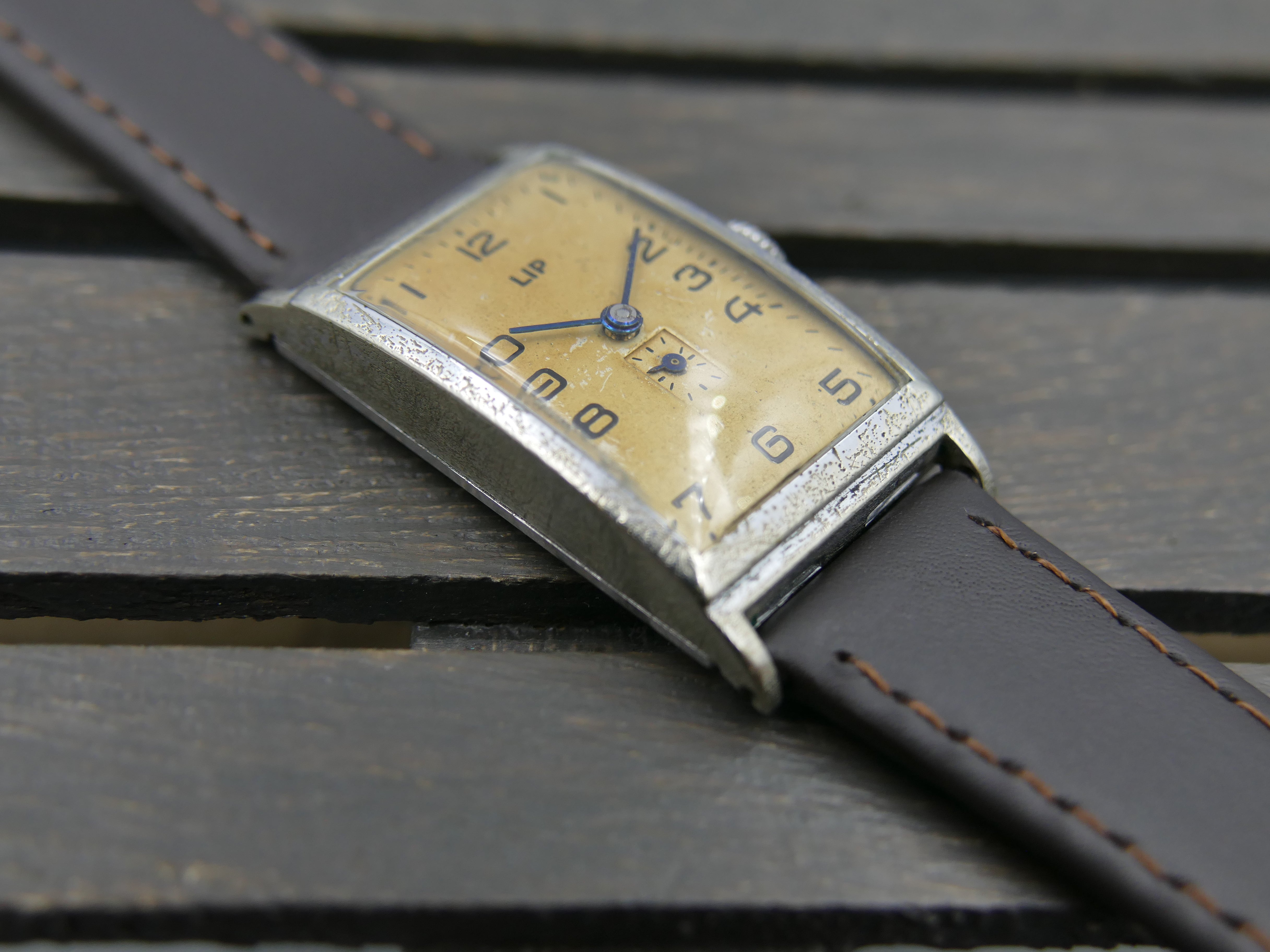 30s vintage watch art deco LIP T18 hand wind Churchill serviced 30s vintage watch art deco LIP T18 hand wind Churchill serviced