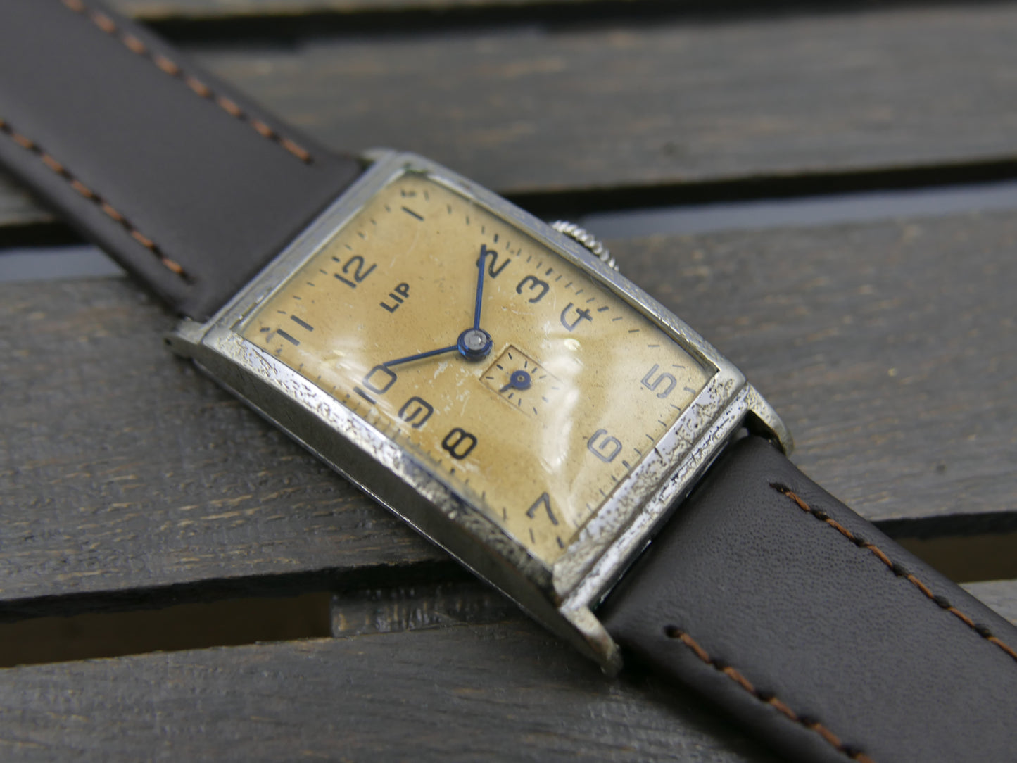 30s vintage watch art deco LIP T18 hand wind Churchill serviced