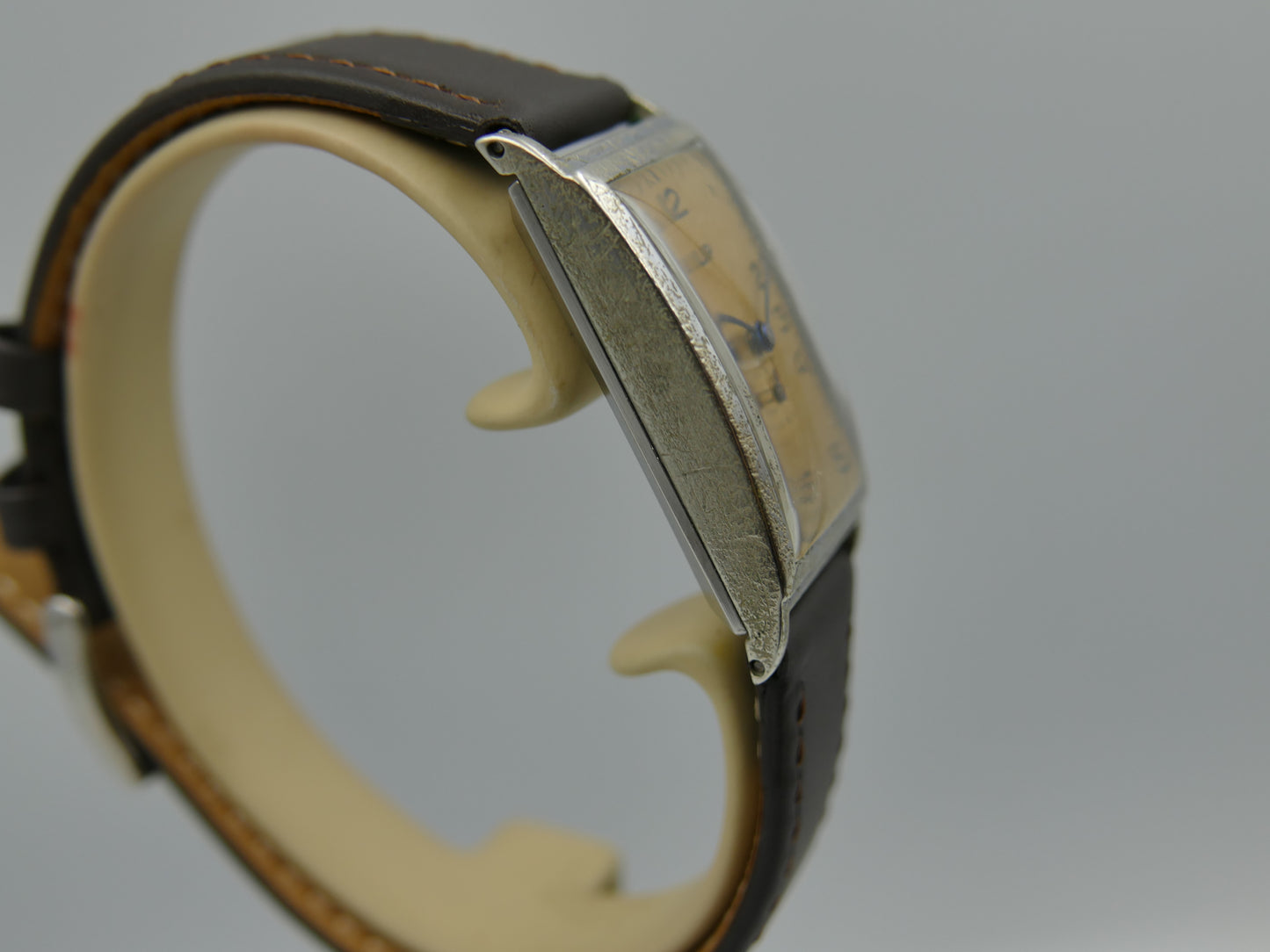 30s vintage watch art deco LIP T18 hand wind Churchill serviced