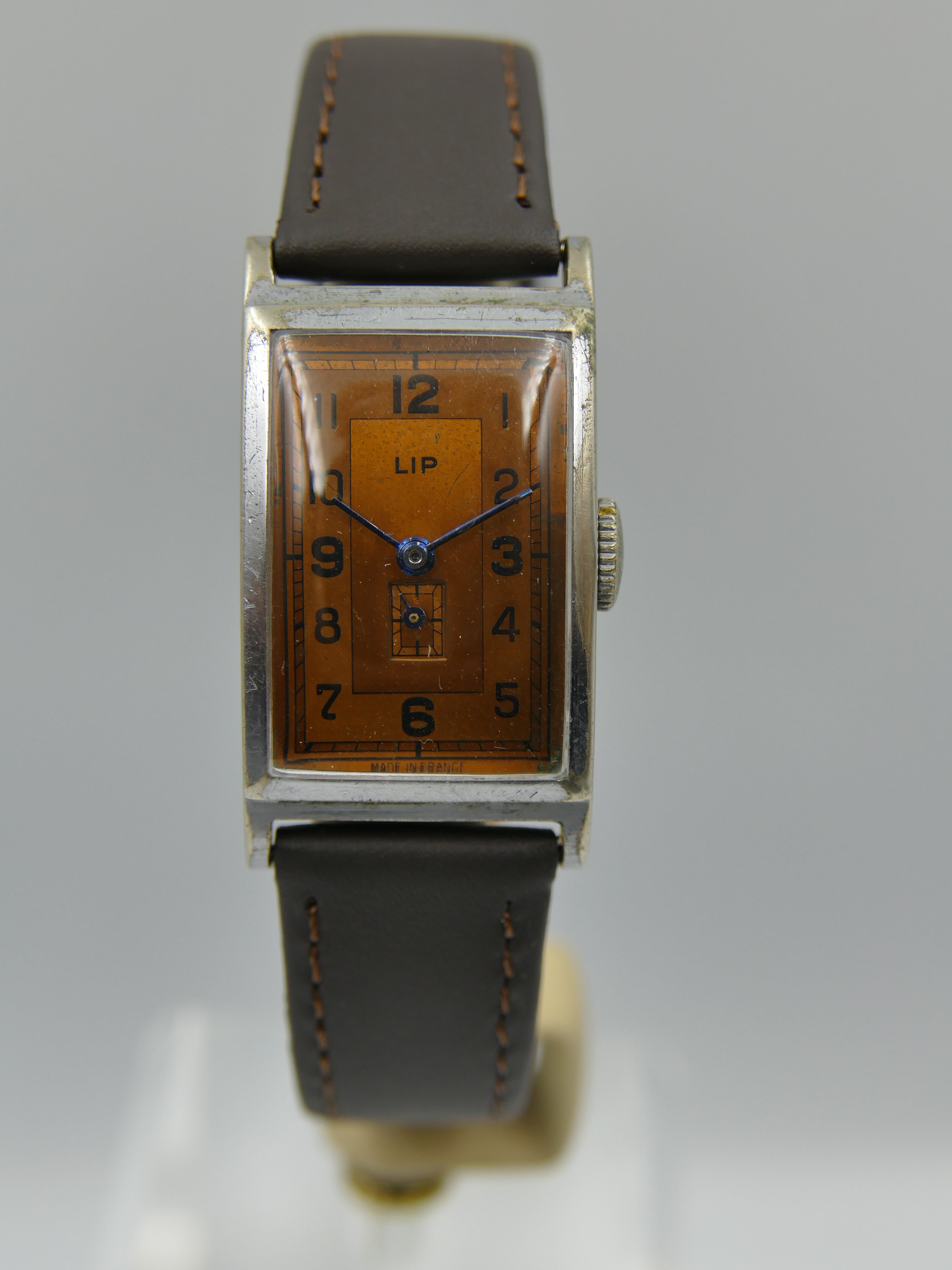 30s vintage watch art deco LIP T18 hand wind Churchill salmon dial