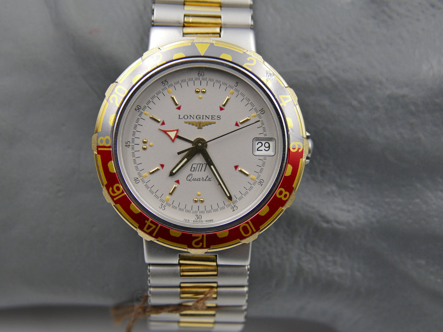 80s Vintage watch mens Longines ref 4995 Conquest GMT Quartz NOS