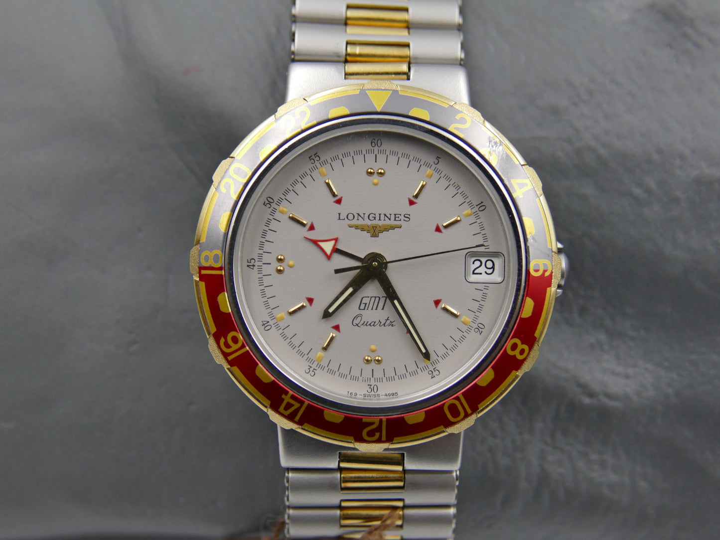 80s Vintage watch mens Longines ref 4995 Conquest GMT Quartz NOS