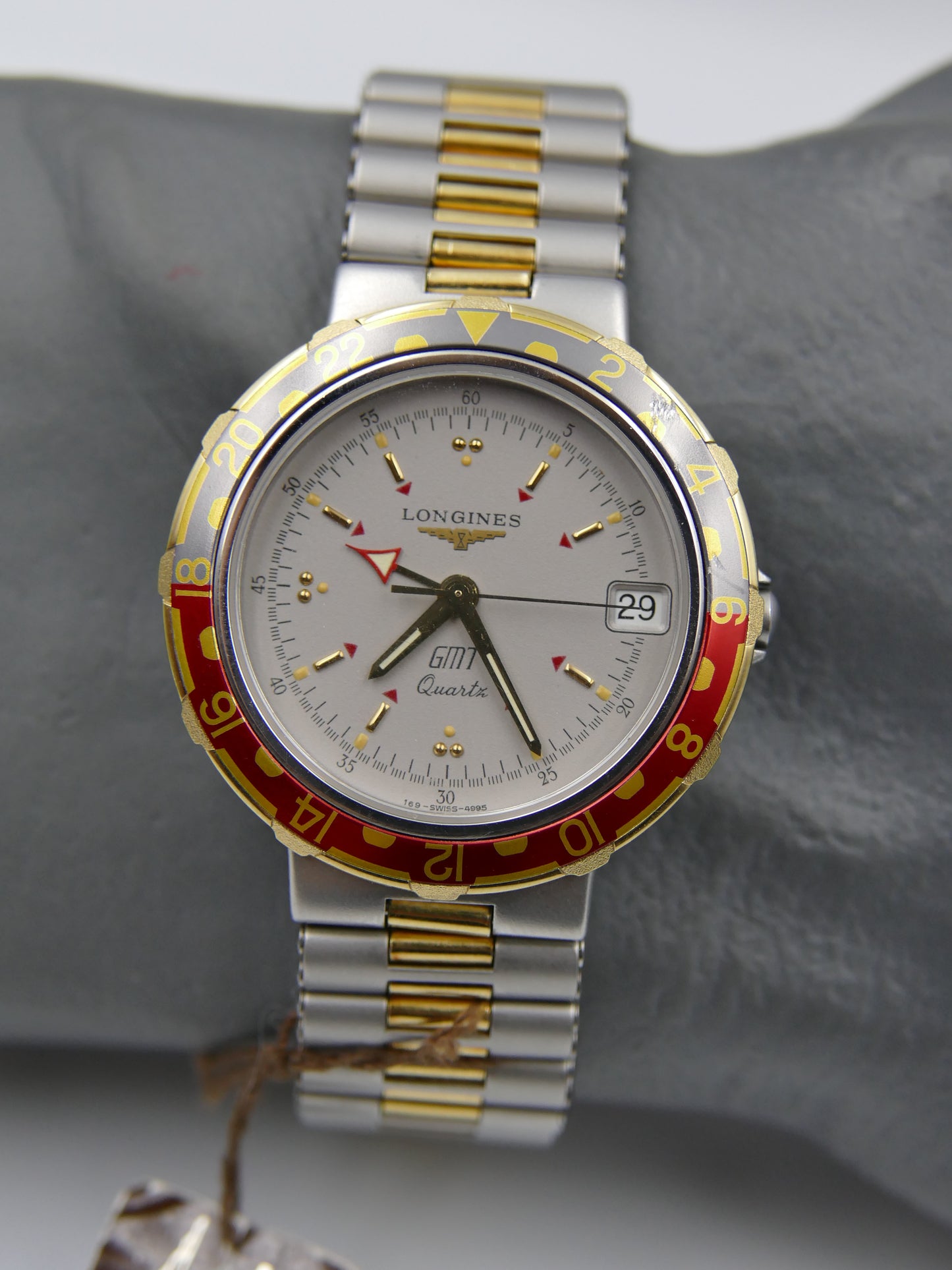 80s Vintage watch mens Longines ref 4995 Conquest GMT Quartz NOS