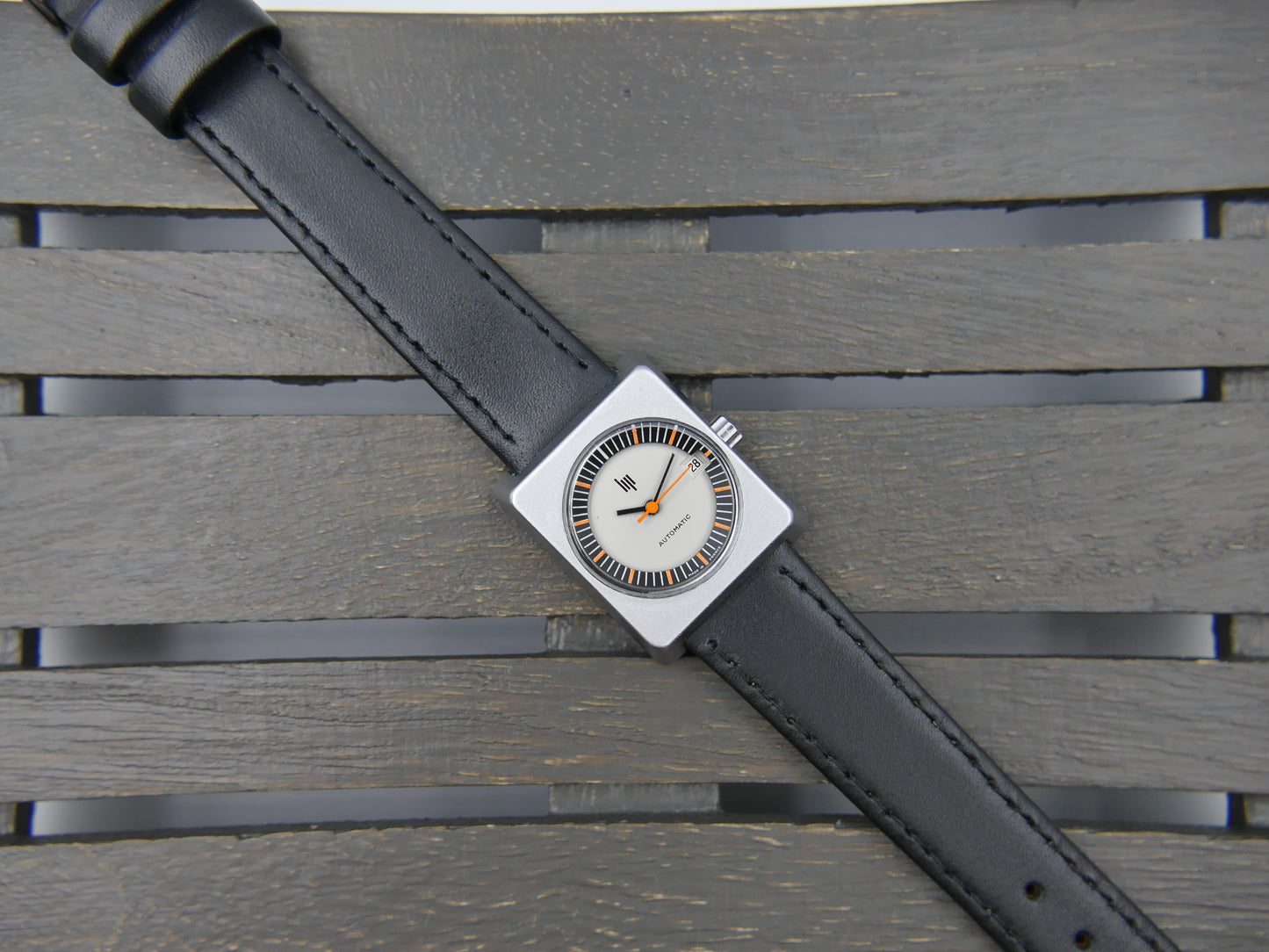 70s vintage watch LIP mach roger tallon automatic ETA 2671