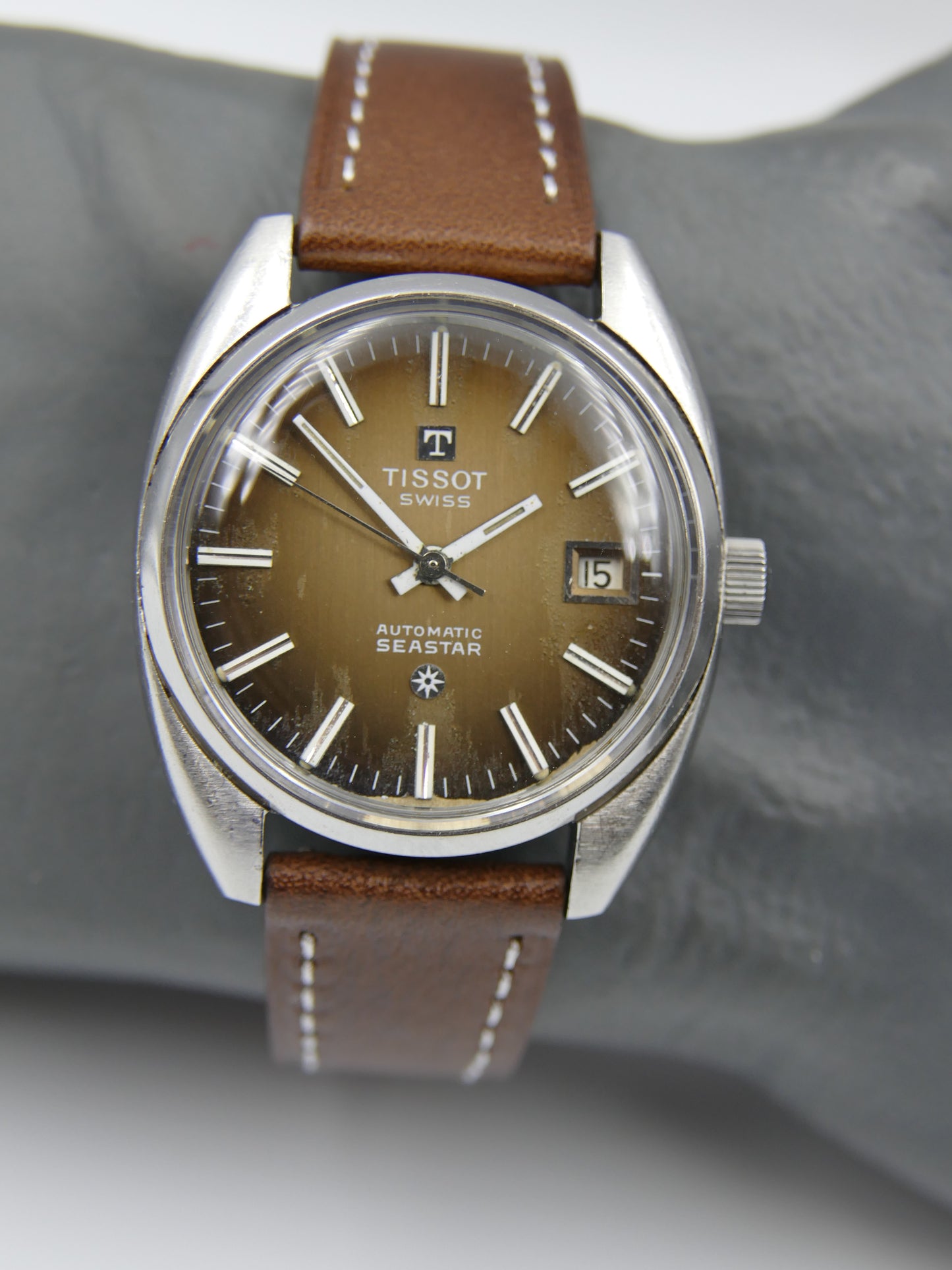 70s vintage watch mens Tissot Seastar ref. 44660 1X automatic 2481 brown serviced
