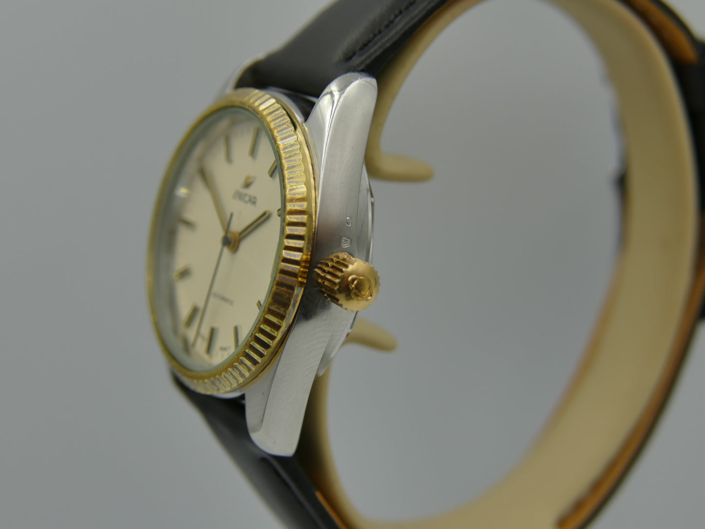 Vintage watch mens Enicar president ref 165-79-02 automatic serviced mint