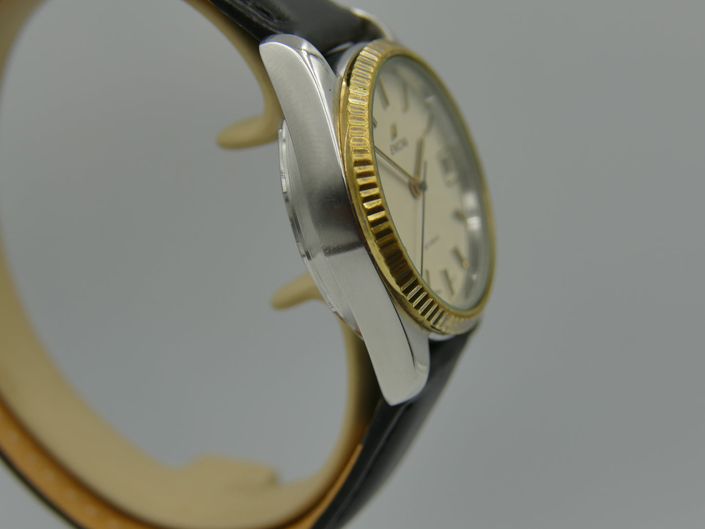 Vintage watch mens Enicar president ref 165-79-02 automatic serviced mint