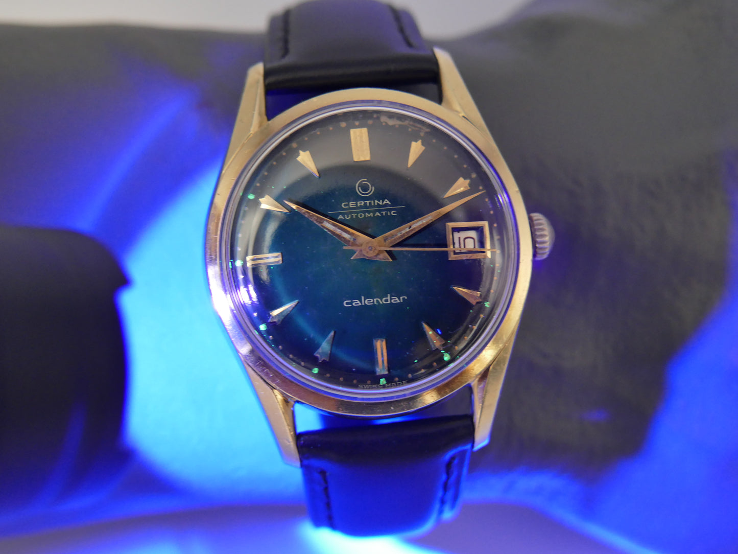 50s vintage watch mens Certina Calendar ref 79312 automatic 28-451 gold cap