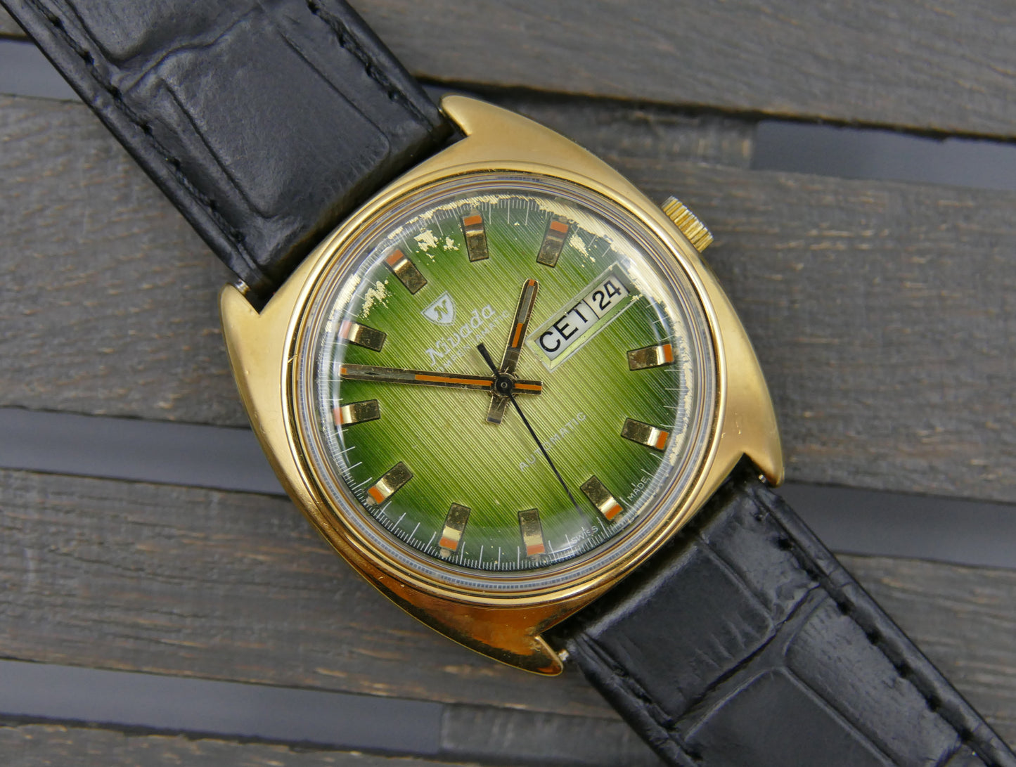 70s vintage watch mens Nivada Compensamatic ref 67111 automatic AS 2066 green dial serviced