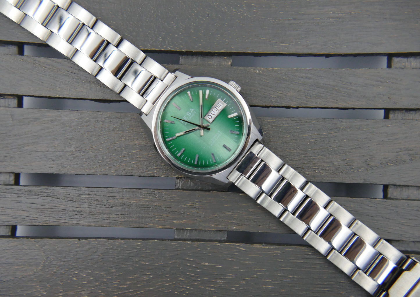 70s vintage watch FESA automatic FE 4612 green NOS