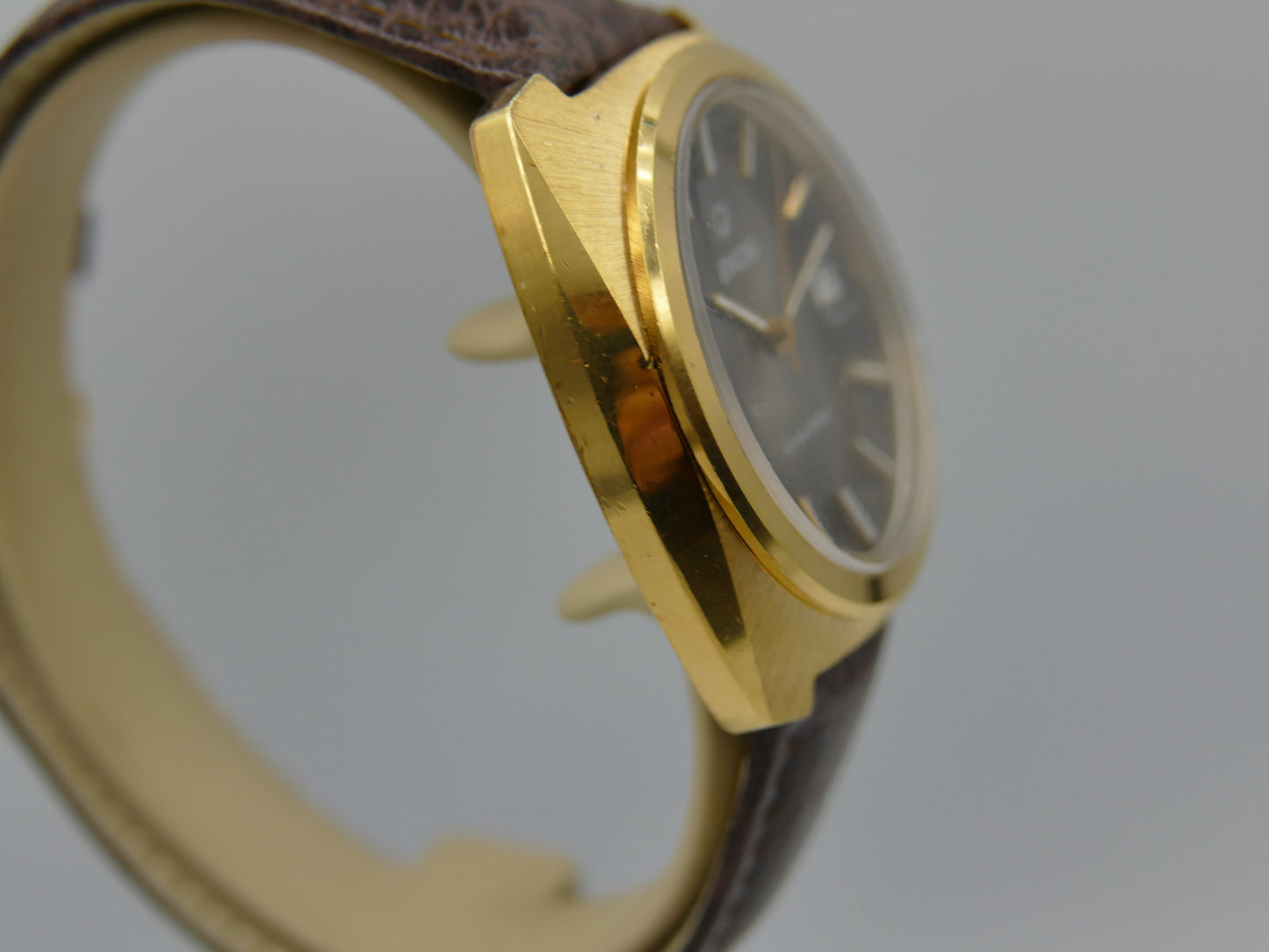 70s vintage watch mens Enicar star jewels automatic AR 167 27J gold pl Jumbo