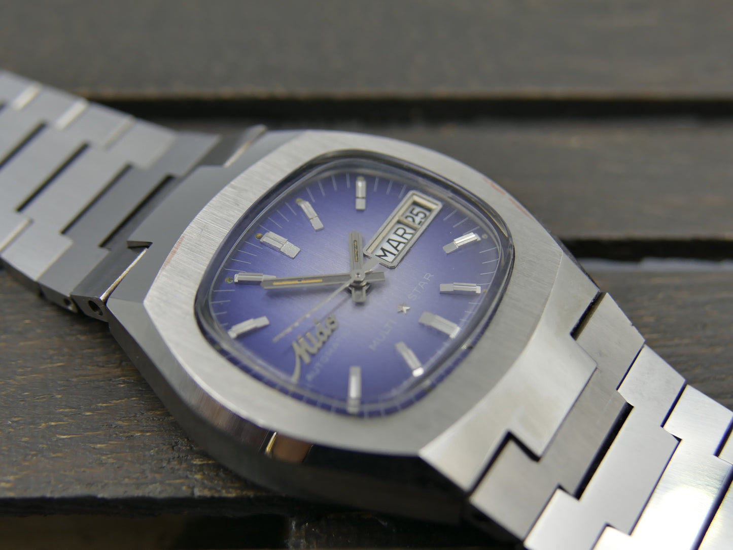 70s vintage watch mens Mido multi star ref 1879 automatic eta 2780 blue mint