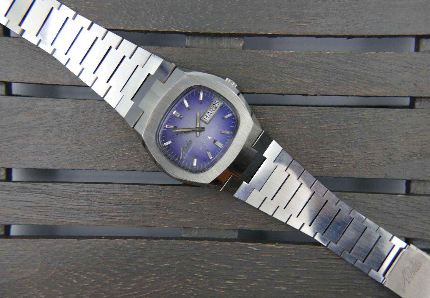 70s vintage watch mens Mido multi star ref 1879 automatic eta 2780 blue mint