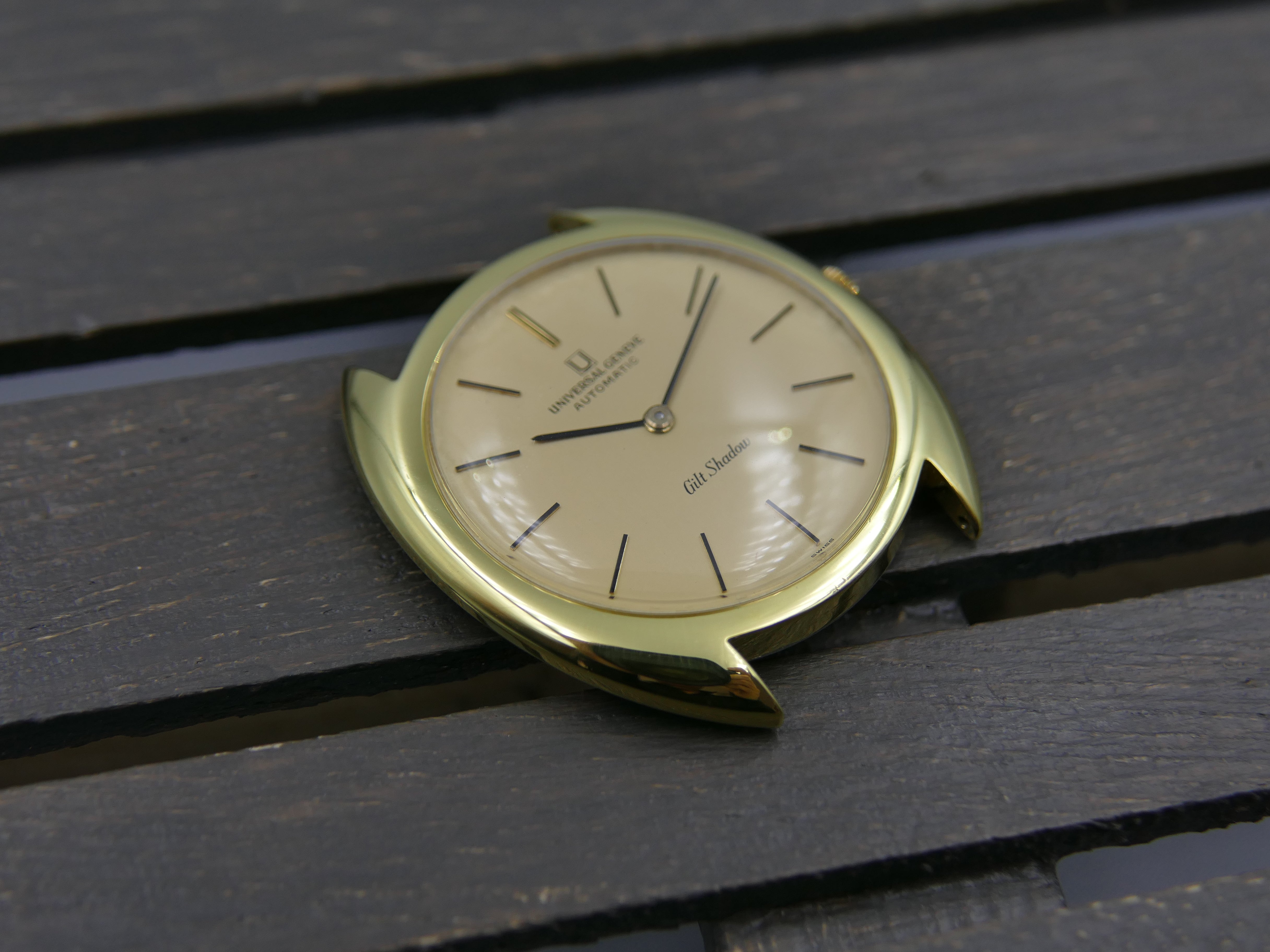 60s vintage watch mens Universal Genève Gilt Shadow Automatic