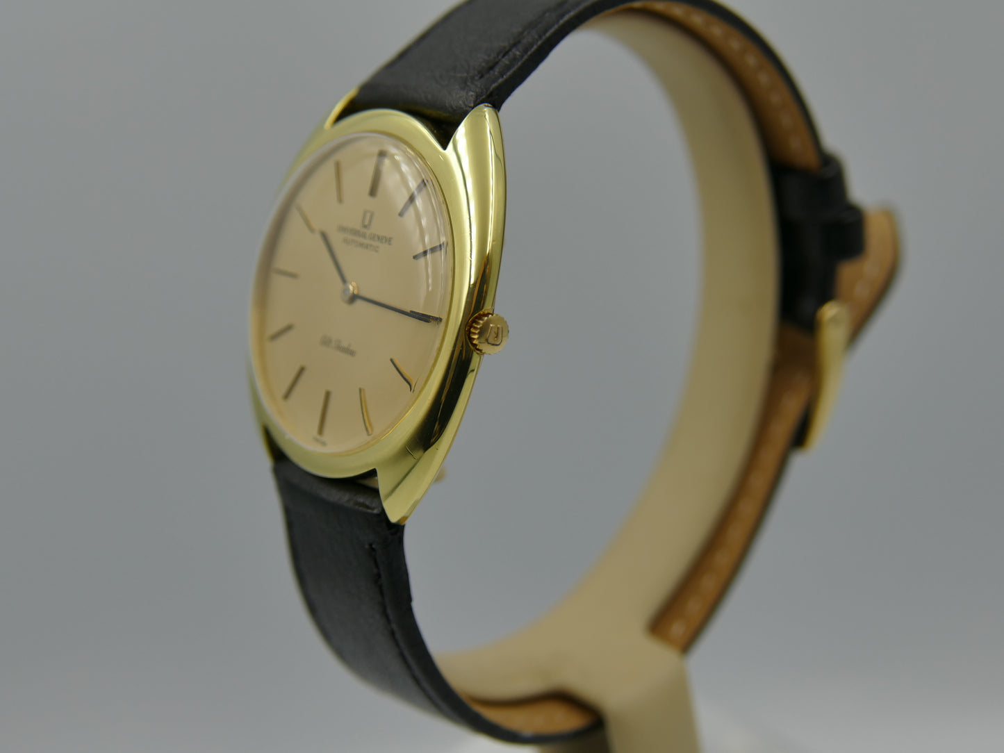 60s vintage watch mens Universal Genève Gilt Shadow Automatic microtor 1-66 Ref. 566101 ultra slim thin serviced