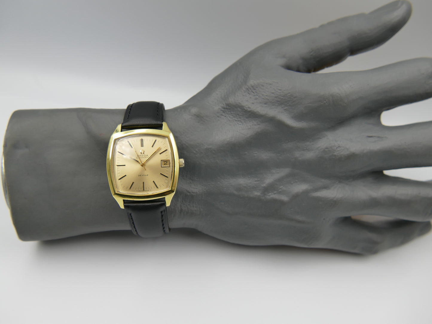 70s vintage watch Omega De Ville 166.075 automatic cal 1002 gold pl serviced