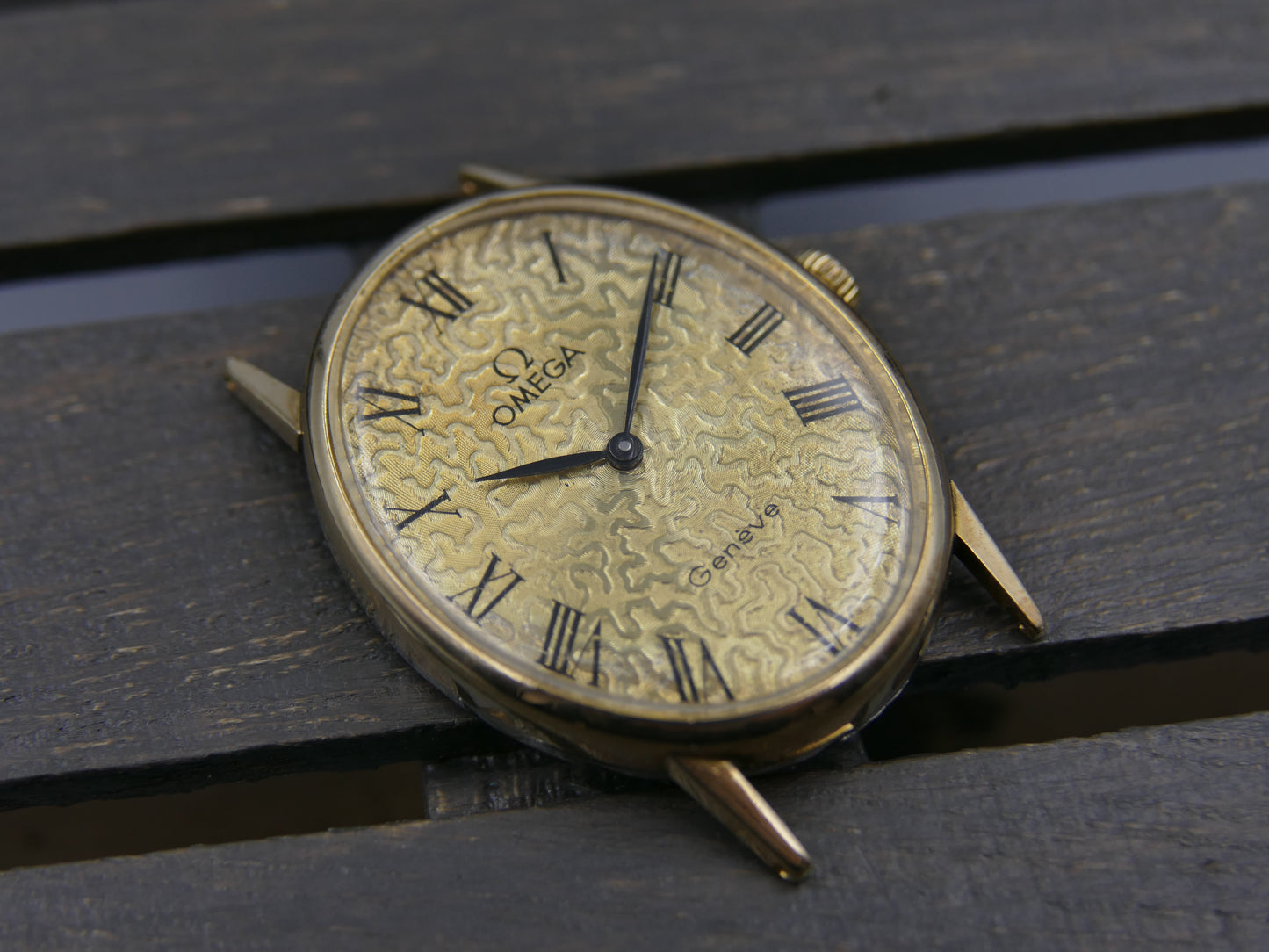 70s vintage Omega Geneve Ellipse ref 511.416 with Floral guilloché dial cal 625