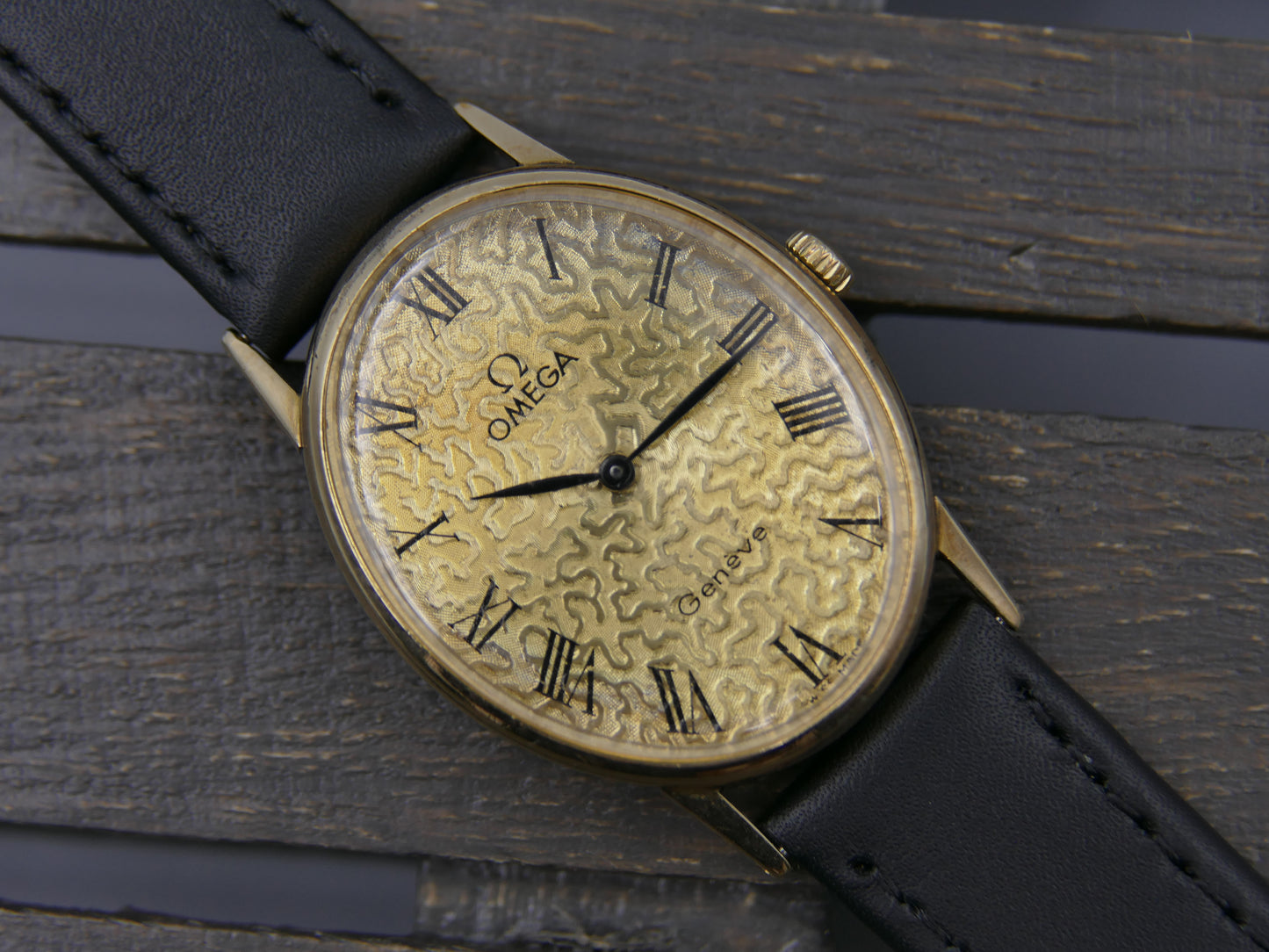 70s vintage Omega Geneve Ellipse ref 511.416 with Floral guilloché dial cal 625