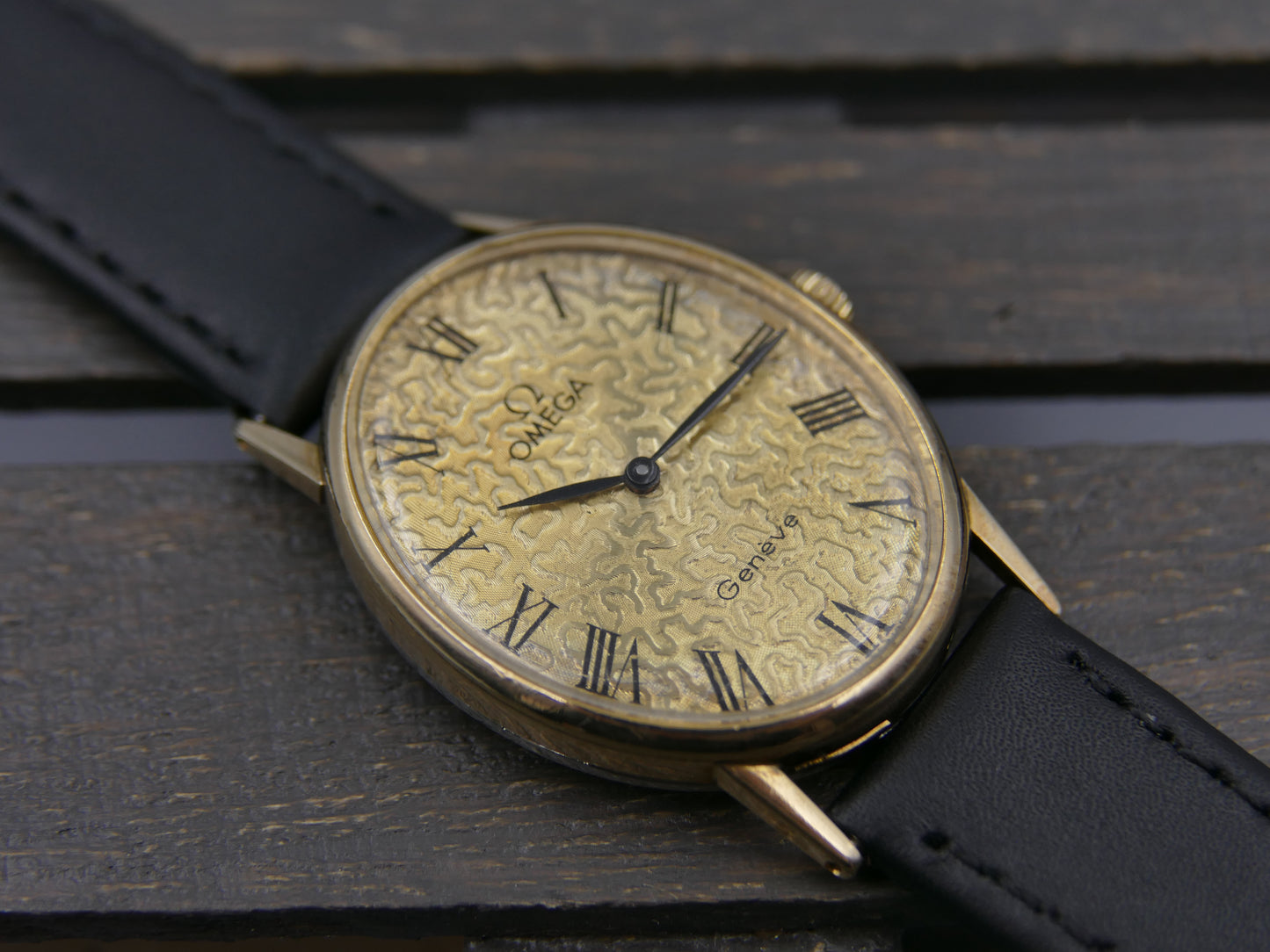 70s vintage Omega Geneve Ellipse ref 511.416 with Floral guilloché dial cal 625