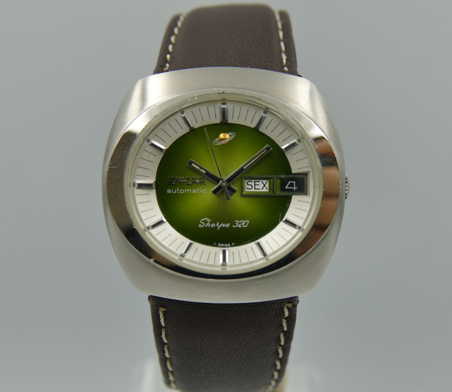 70s vintage watch NOS Enicar Sherpa 320 ref 167-10-01 automatic cal. AR 167 Steel green