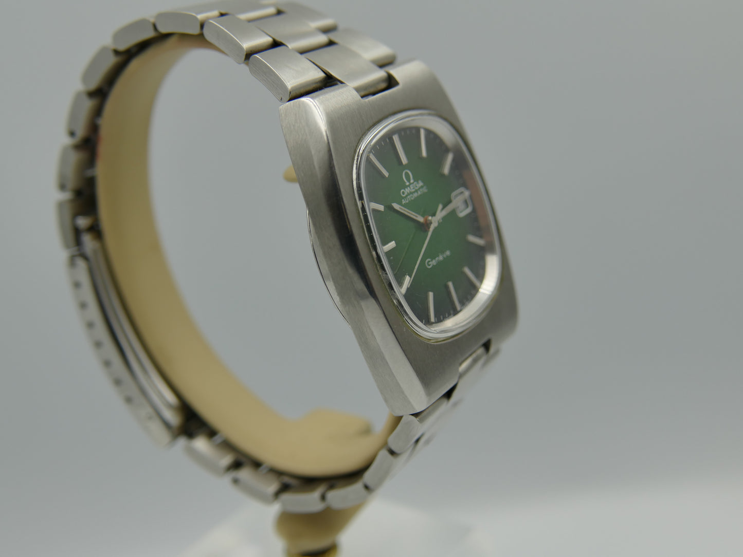 70s vintage watch Omega Genève Automatic cal 1012 ref 166.0191 / 366.0835