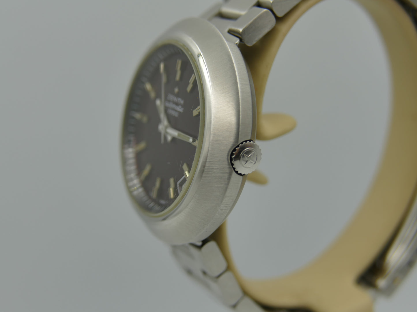 70s vintage watch Zenith ref 01-1190-290 UFO Disco Volante  Automatic burgundy dial serviced