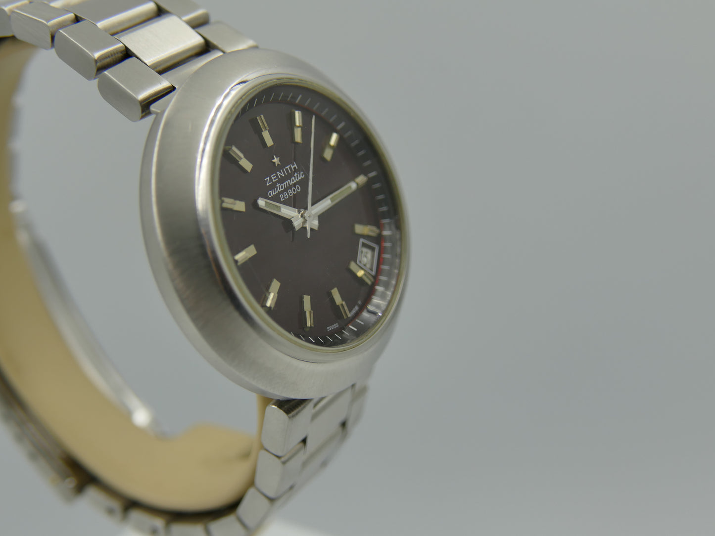 70s vintage watch Zenith ref 01-1190-290 UFO Disco Volante  Automatic burgundy dial serviced