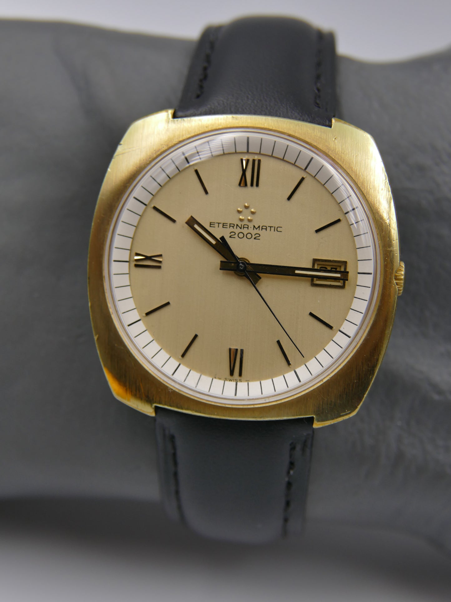 70s vintage watch mens Eterna Matic 2002 automatic gold pl serviced W/Box