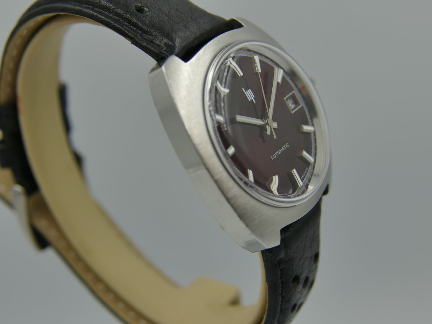 70s vintage watch mens LIP Sport Tonneau automatic Duromat 7525 Burgundy dial