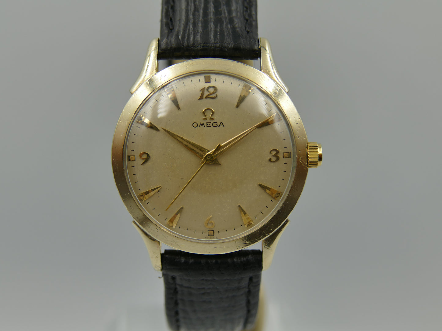 50s vintage watch mens Omega P- 6247 hand wind cal. 371 gold 10k G. F. serviced