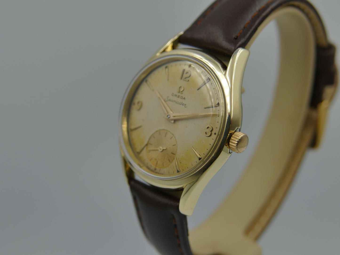 50s vintage watch mens Omega Seamaster ref. 2830 -6 / 2829 cal 410 gold cap serviced