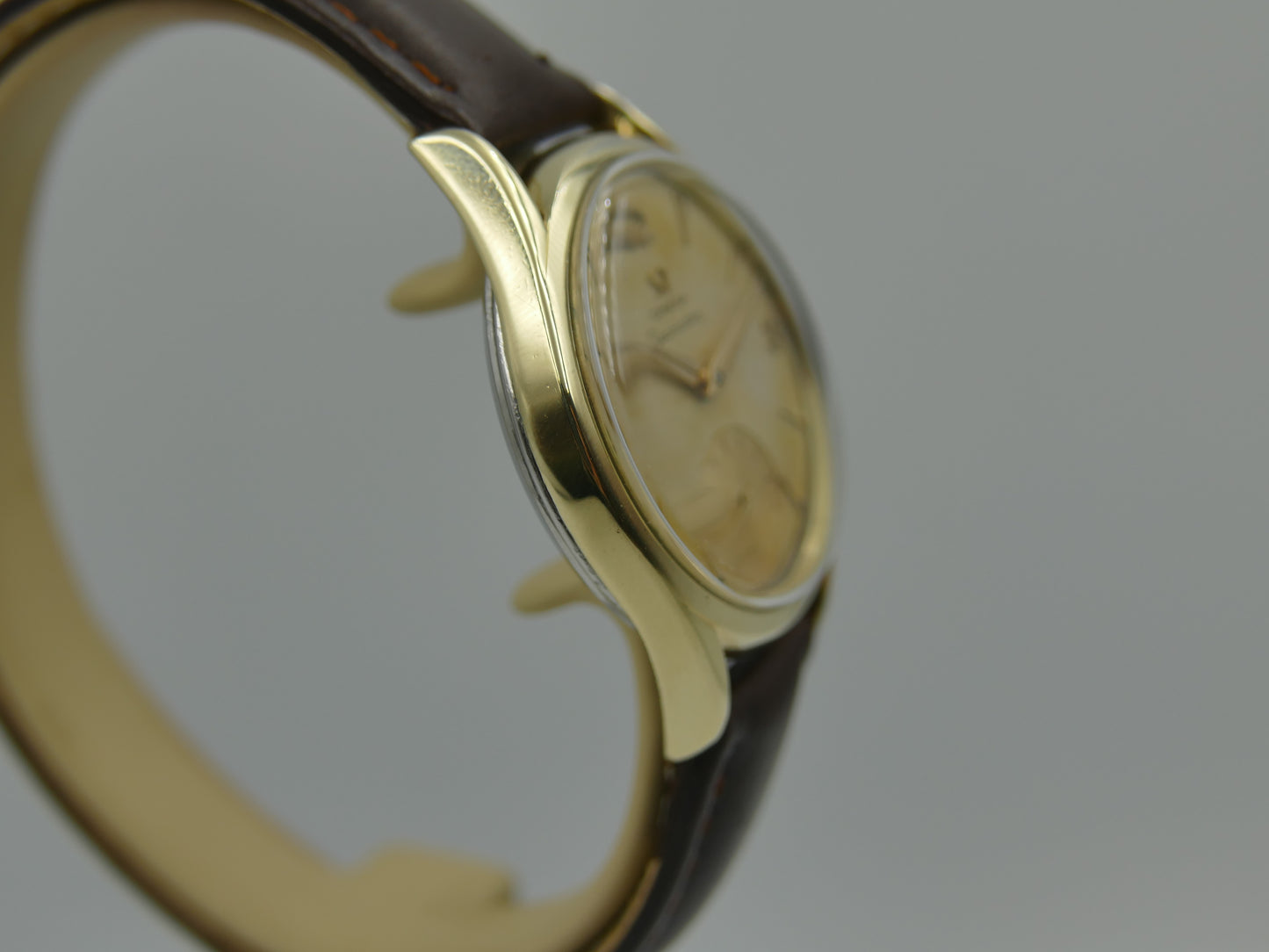 50s vintage watch mens Omega Seamaster ref. 2830 -6 / 2829 cal 410 gold cap serviced