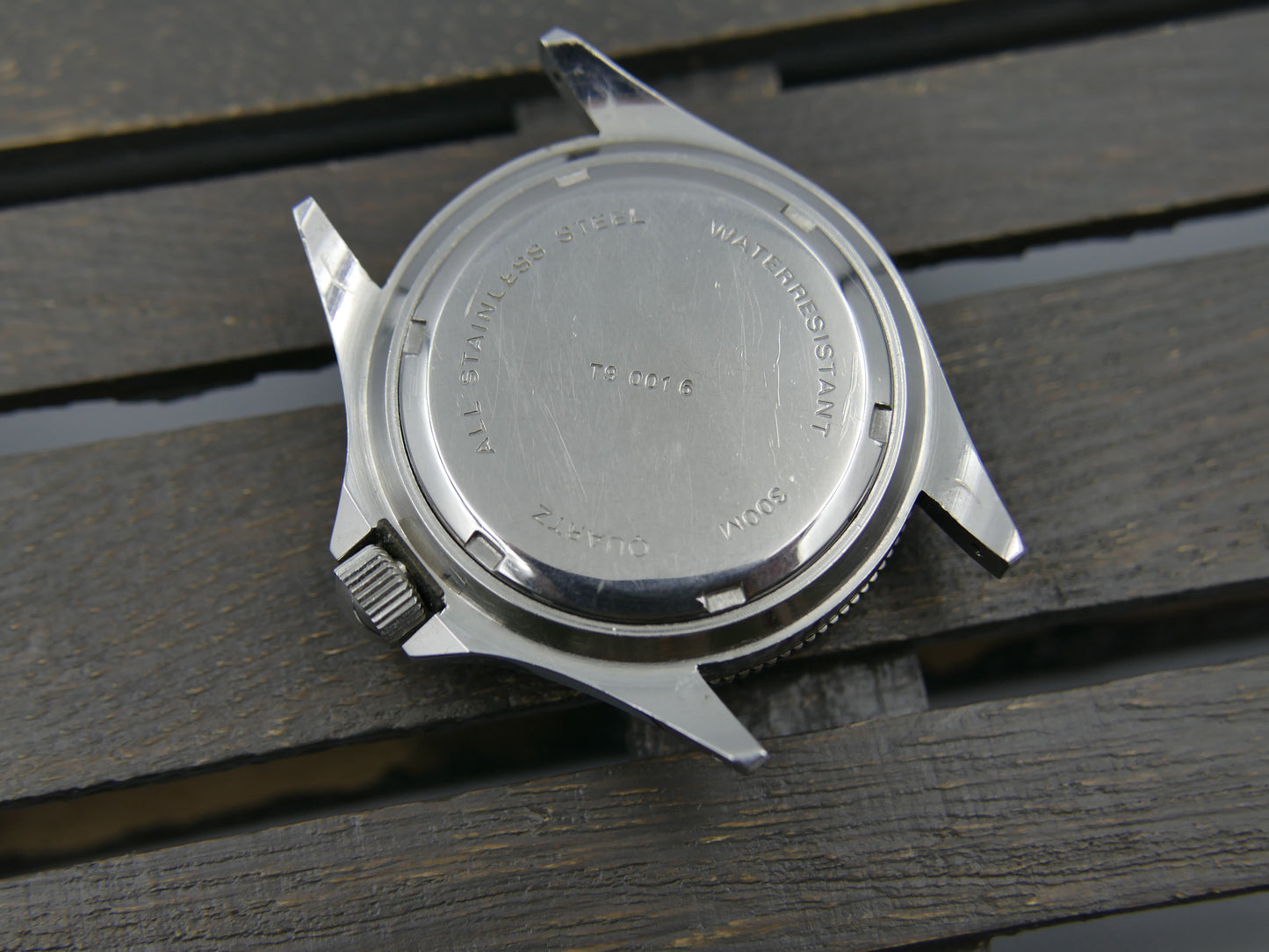 70s vintage watch mens diver plongee Yema Superman 990 feet quartz ref T9.001.6
