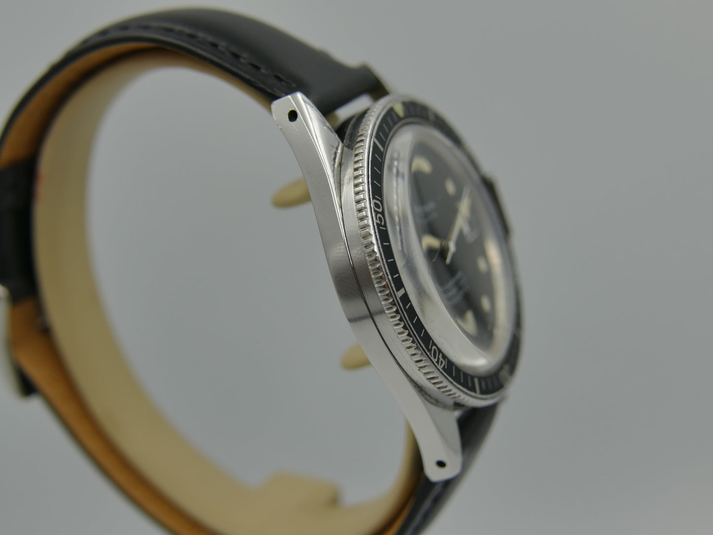 70s vintage watch mens diver plongee Yema Superman 990 feet quartz ref T9.001.6