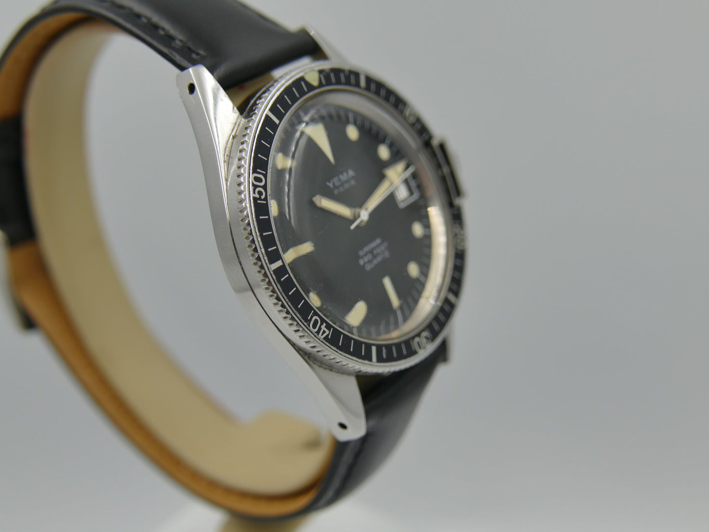 70s vintage watch mens diver plongee Yema Superman 990 feet quartz ref T9.001.6