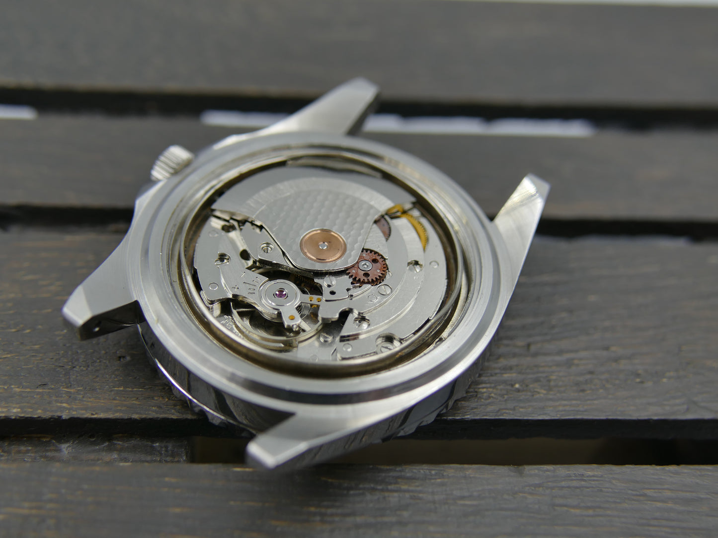 80s vintage watch mens diver plongee Evian Besançon automatic FE 5611 NOS serviced