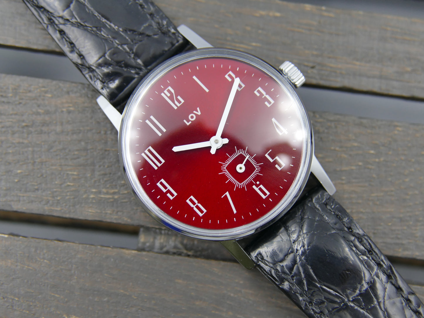 70s vintage watch mens LUV red burgundy dial hand wind Cupillard 233-68 NOS W/box