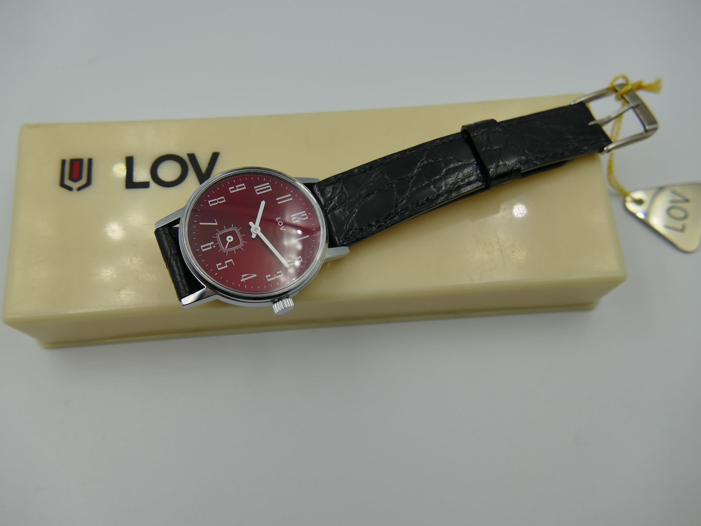 70s vintage watch mens LUV red burgundy dial hand wind Cupillard 233-68 NOS W/box