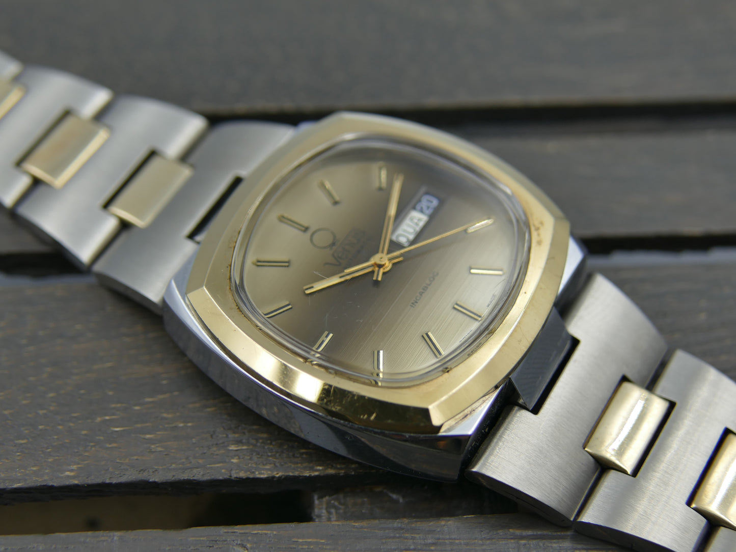 70s Vintage watch mens NOS Venus TV ref 97.58.12 automatic eta 2789 -1