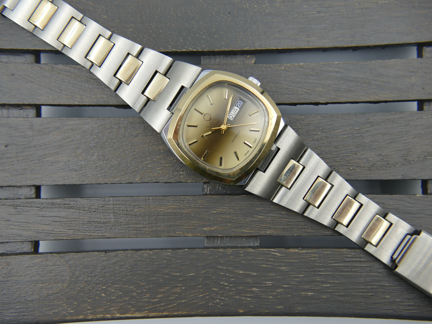 70s Vintage watch mens NOS Venus TV ref 97.58.12 automatic eta 2789 -1