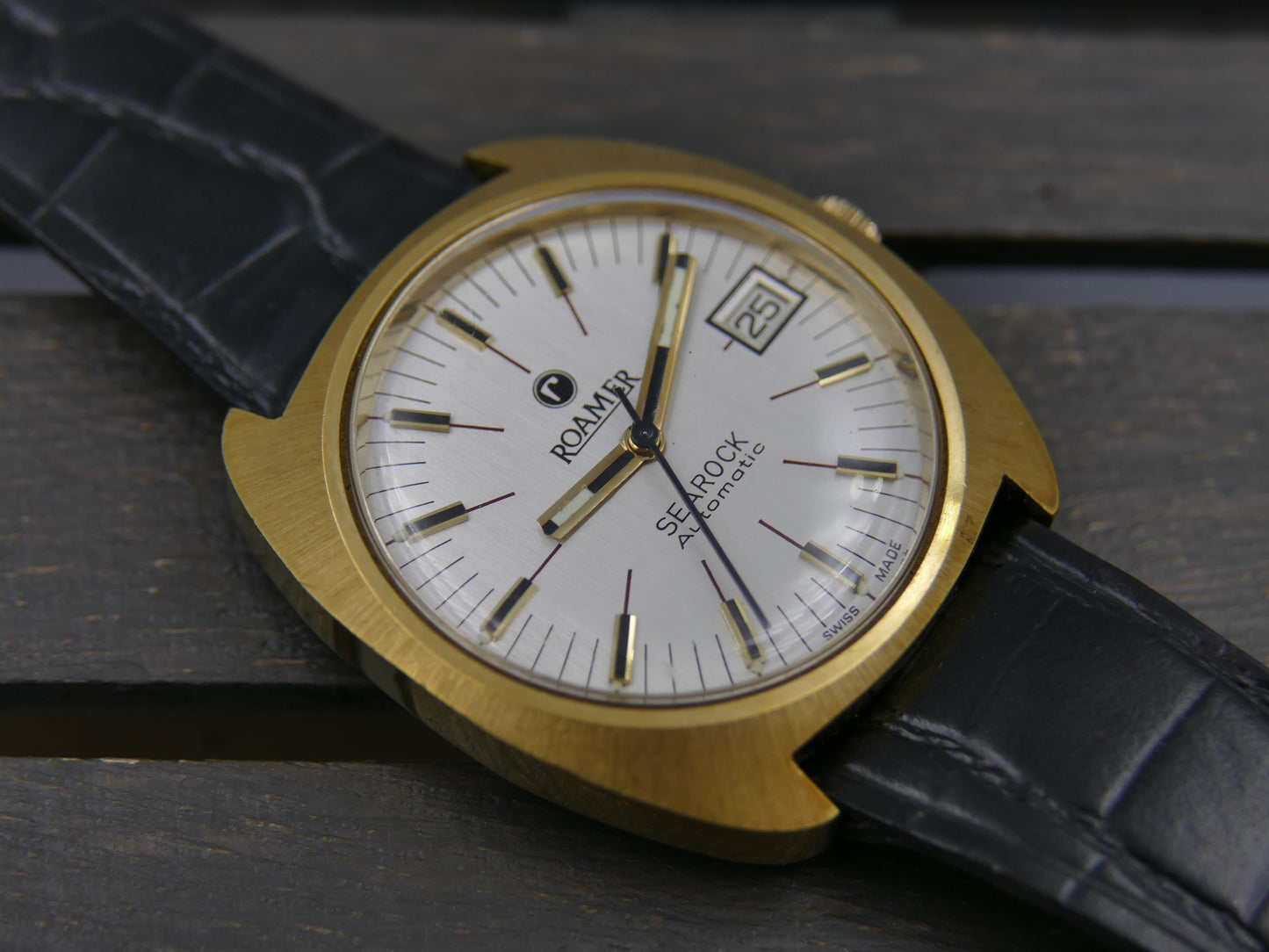 70s vintage watch mens Roamer Searock automatic MOD 522.2210.327 MINT