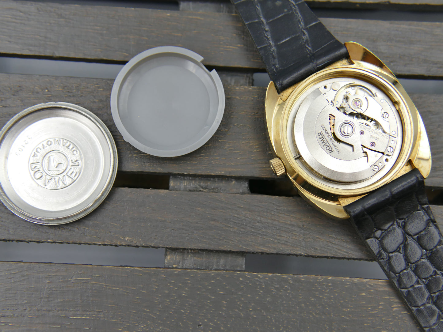 70s vintage watch mens Roamer Searock automatic MOD 522.2210.327 MINT