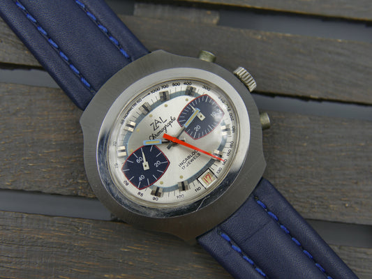 70s vintage watch mens ZAL chronograph valjoux 7734 panda